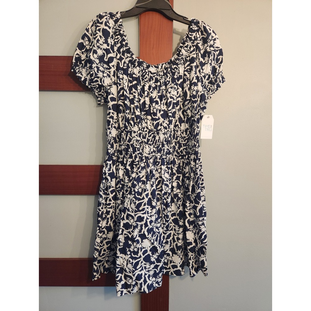 Time and Tru Womens Mini Peasant Dress Navy Blue Floral Smocked Waist L 12-14